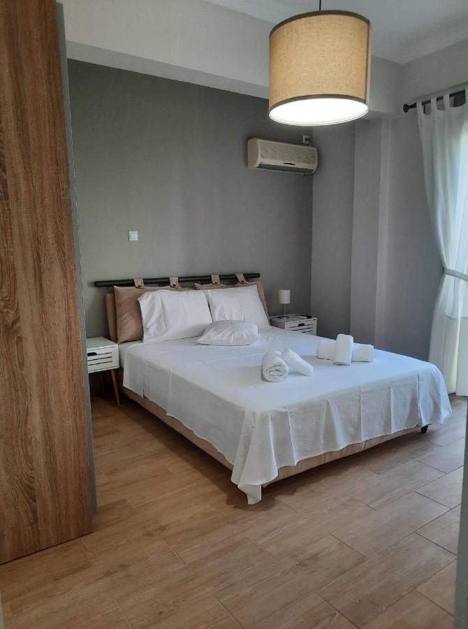 Appartamento House Dimitris & Vicky Atene Esterno foto