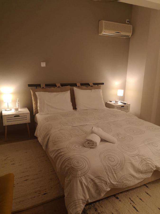 Appartamento House Dimitris & Vicky Atene Esterno foto